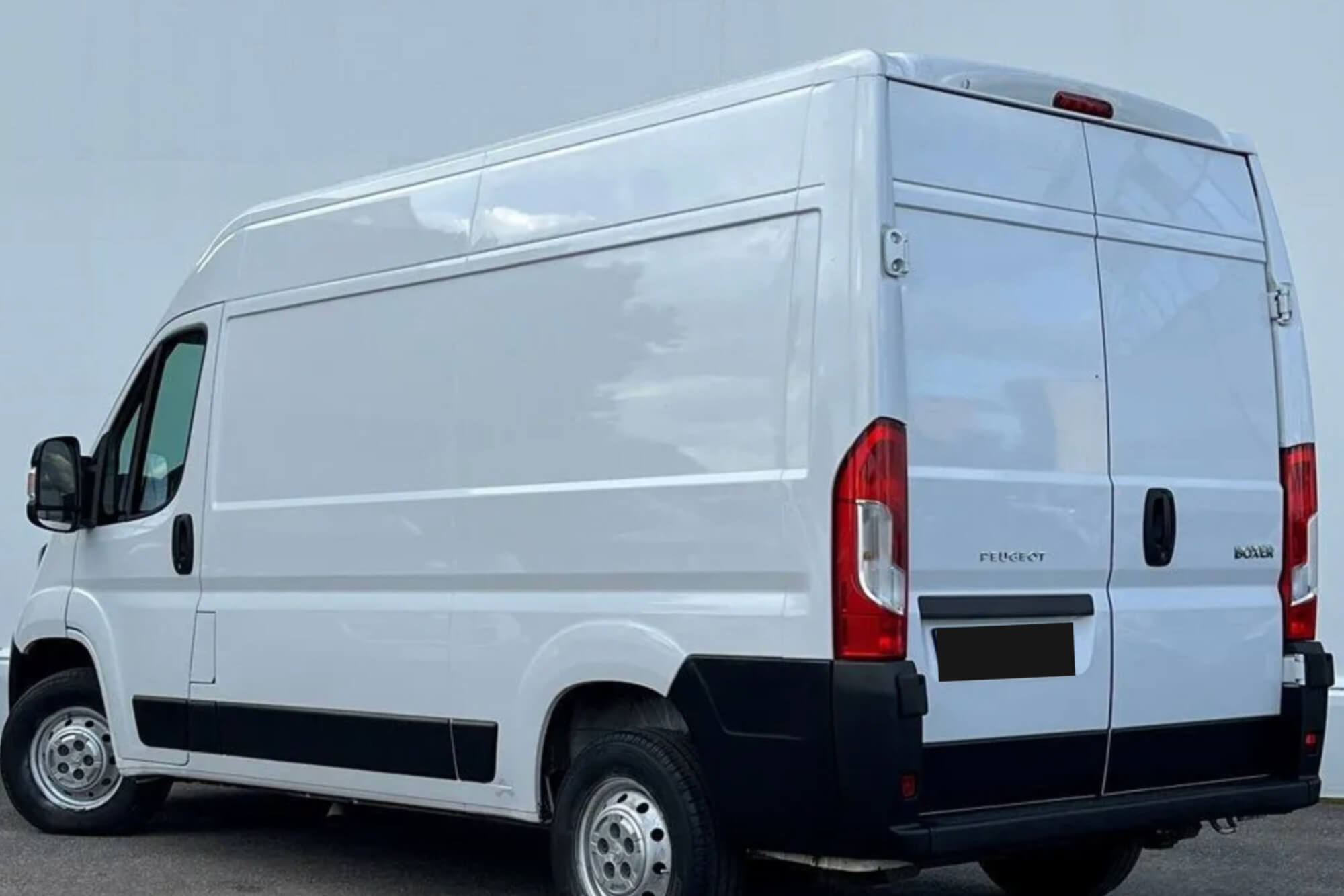 Peugeot Boxer White