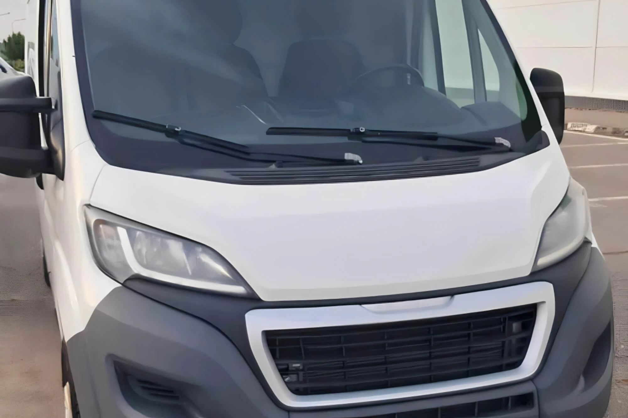 Peugeot בוקסר לבן Peugeot בוקסר לבן