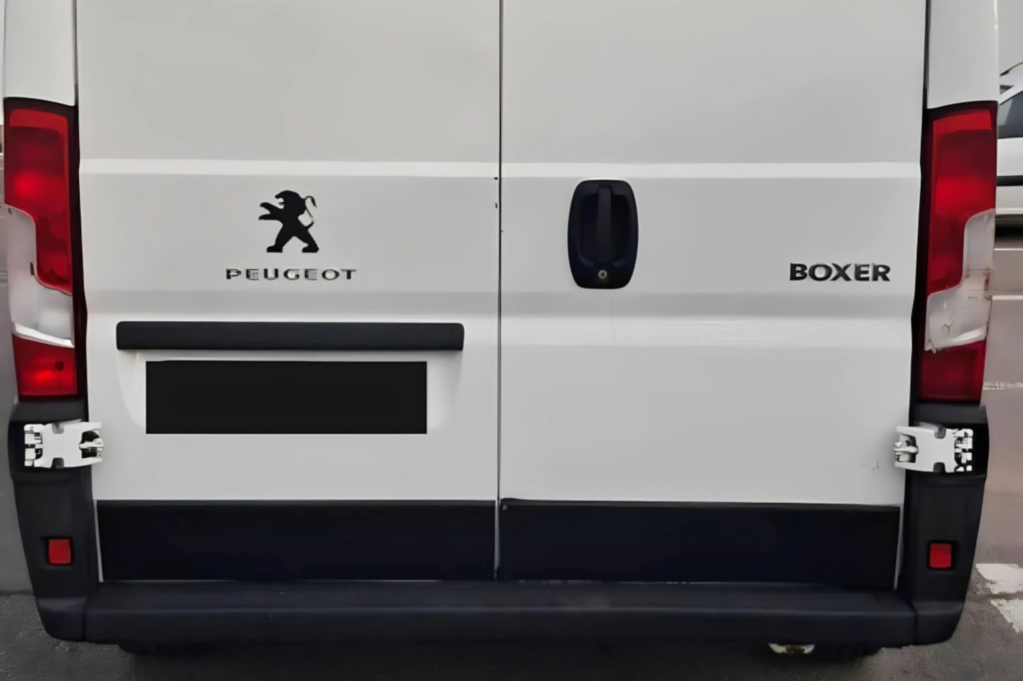 Peugeot בוקסר לבן Peugeot בוקסר לבן