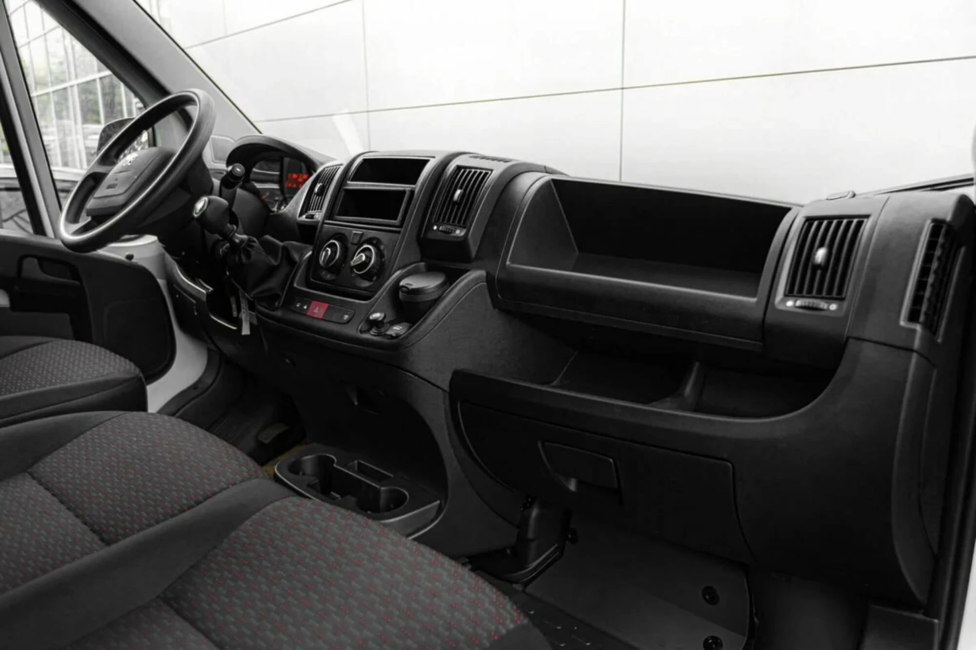 Peugeot Boxer White Peugeot Boxer White