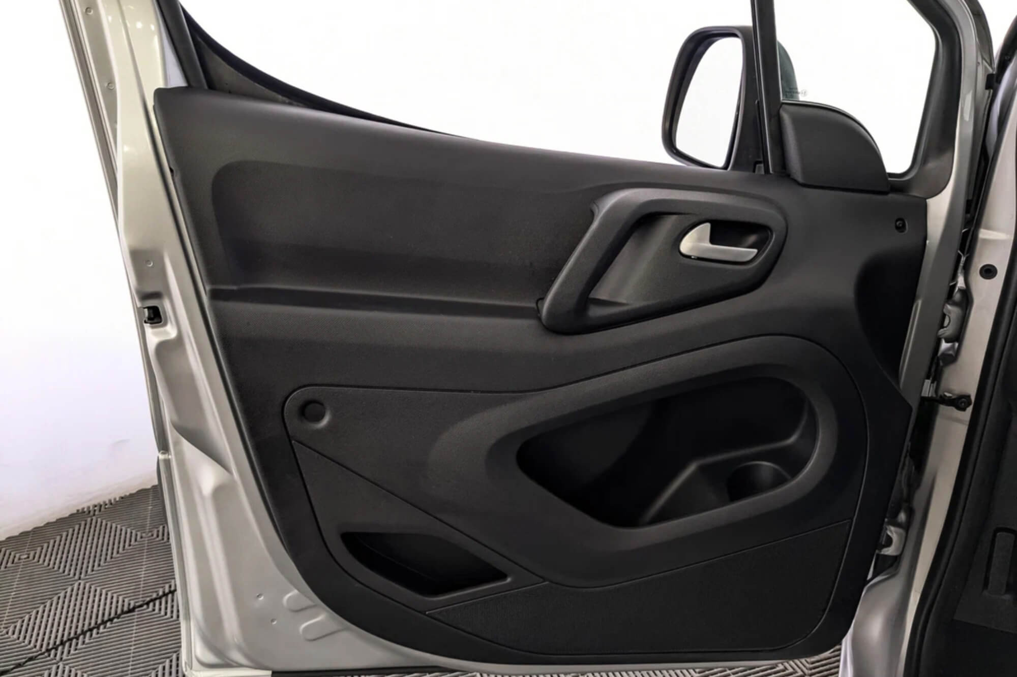 Peugeot Partner Crossway II Restyling Grey