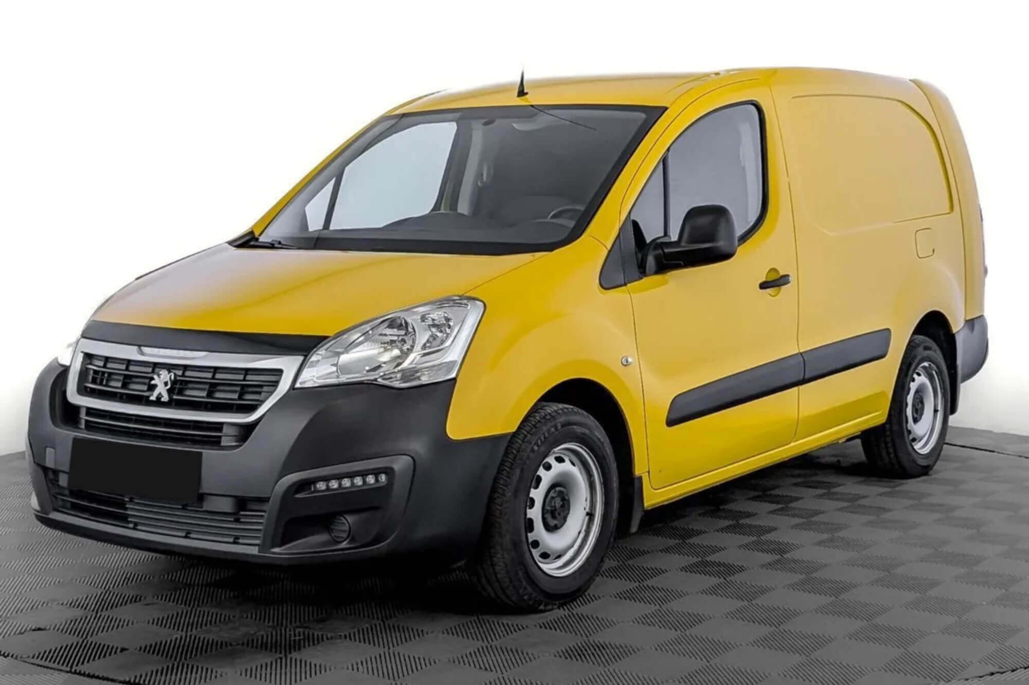 Peugeot Partner Yellow
