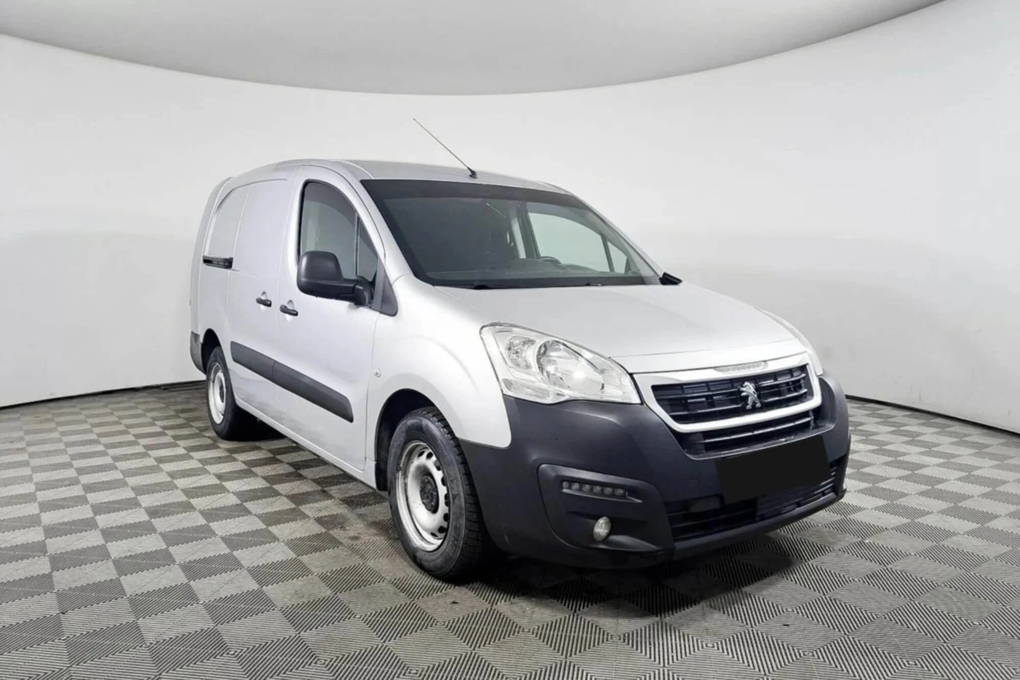 Peugeot Partner Profi St II Restyling Grey