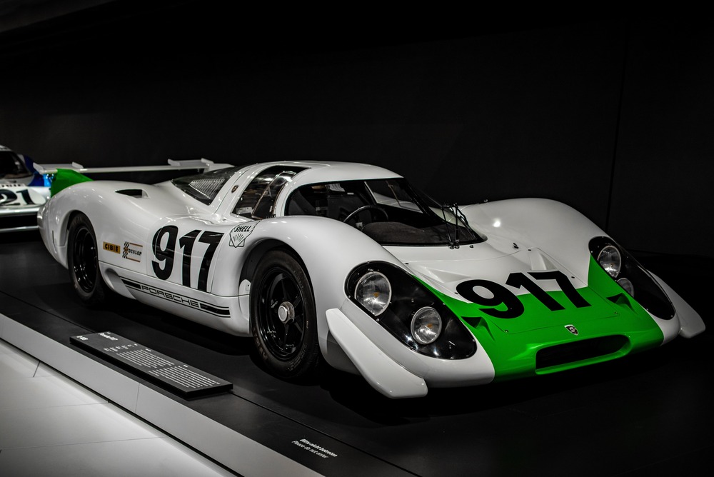 Iconen van Porsche: Legendarische modellen die de erfenis van het merk hebben gevormd Porsche 917 in Dubai