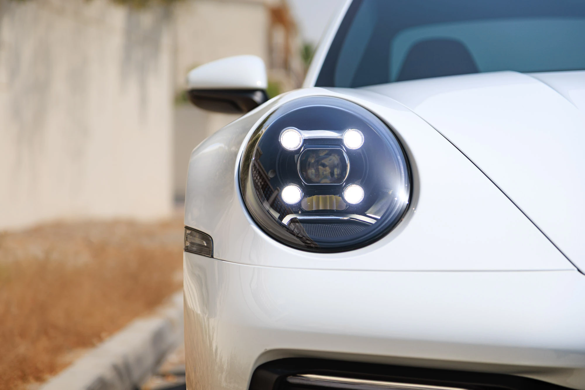 Porsche 911 White