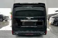 Toyota Hiace Black