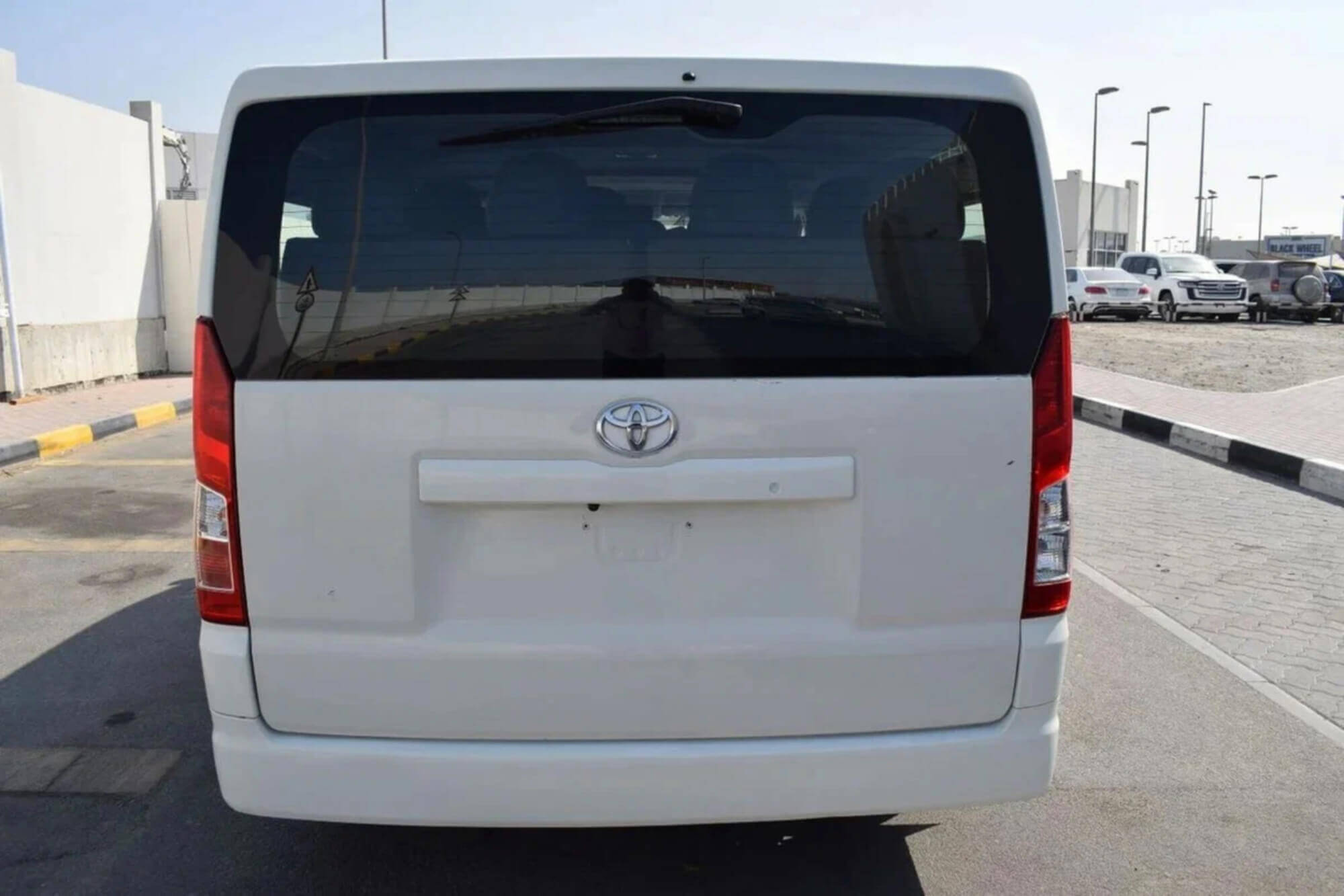 Toyota Hiace White