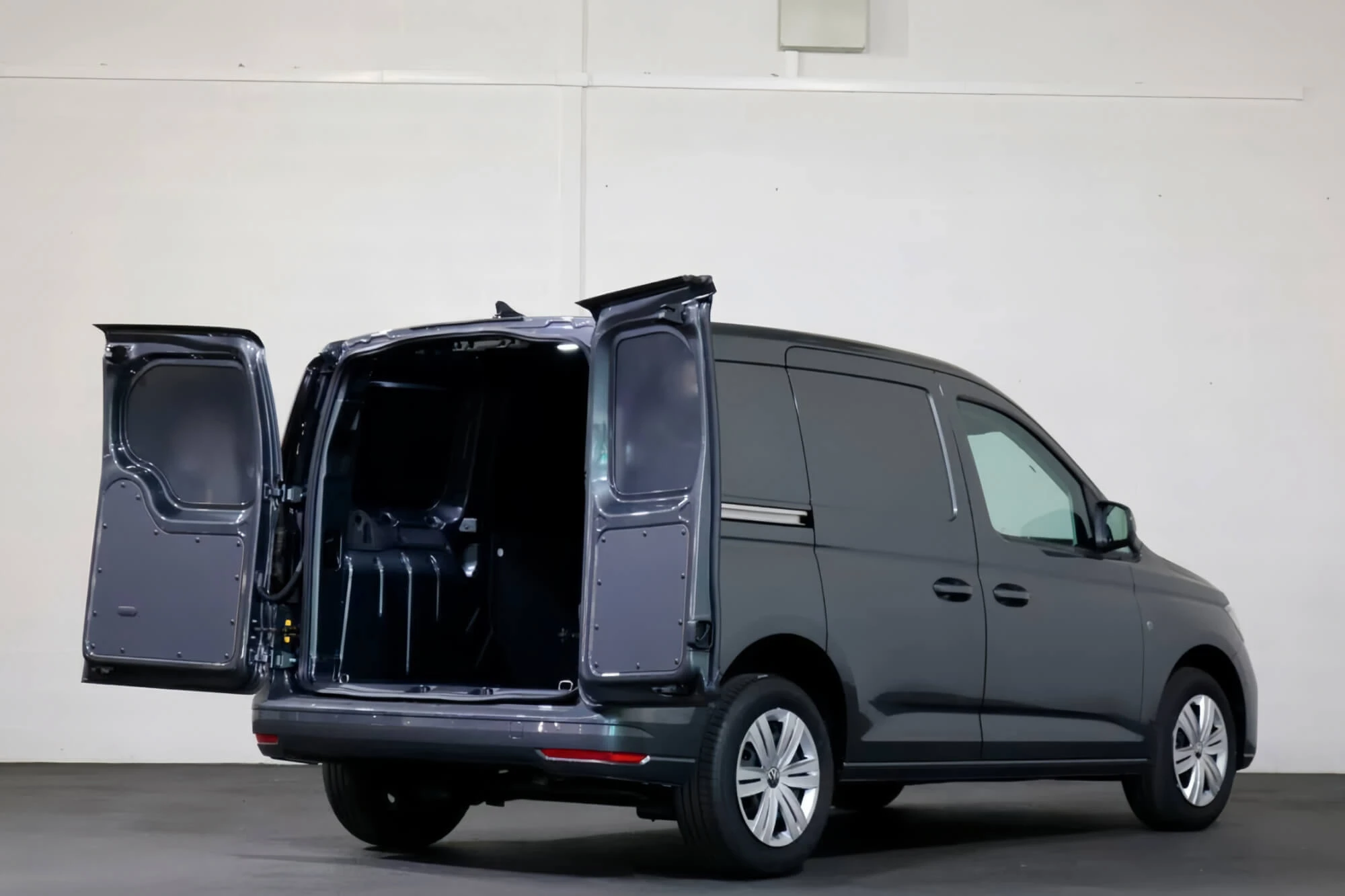 Volkswagen Caddy Schwarz