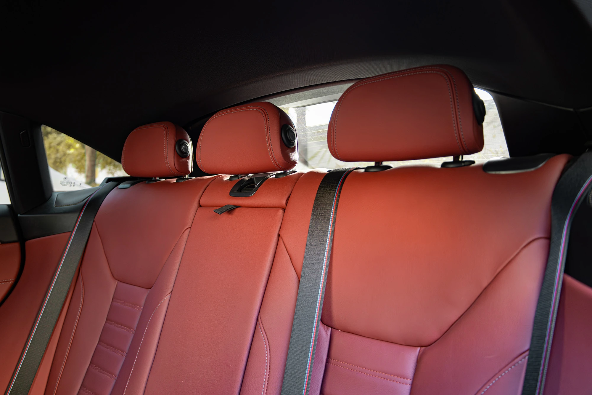 BMW M440 גרנד קופה אפור BMW M440 גרנד קופה אפור