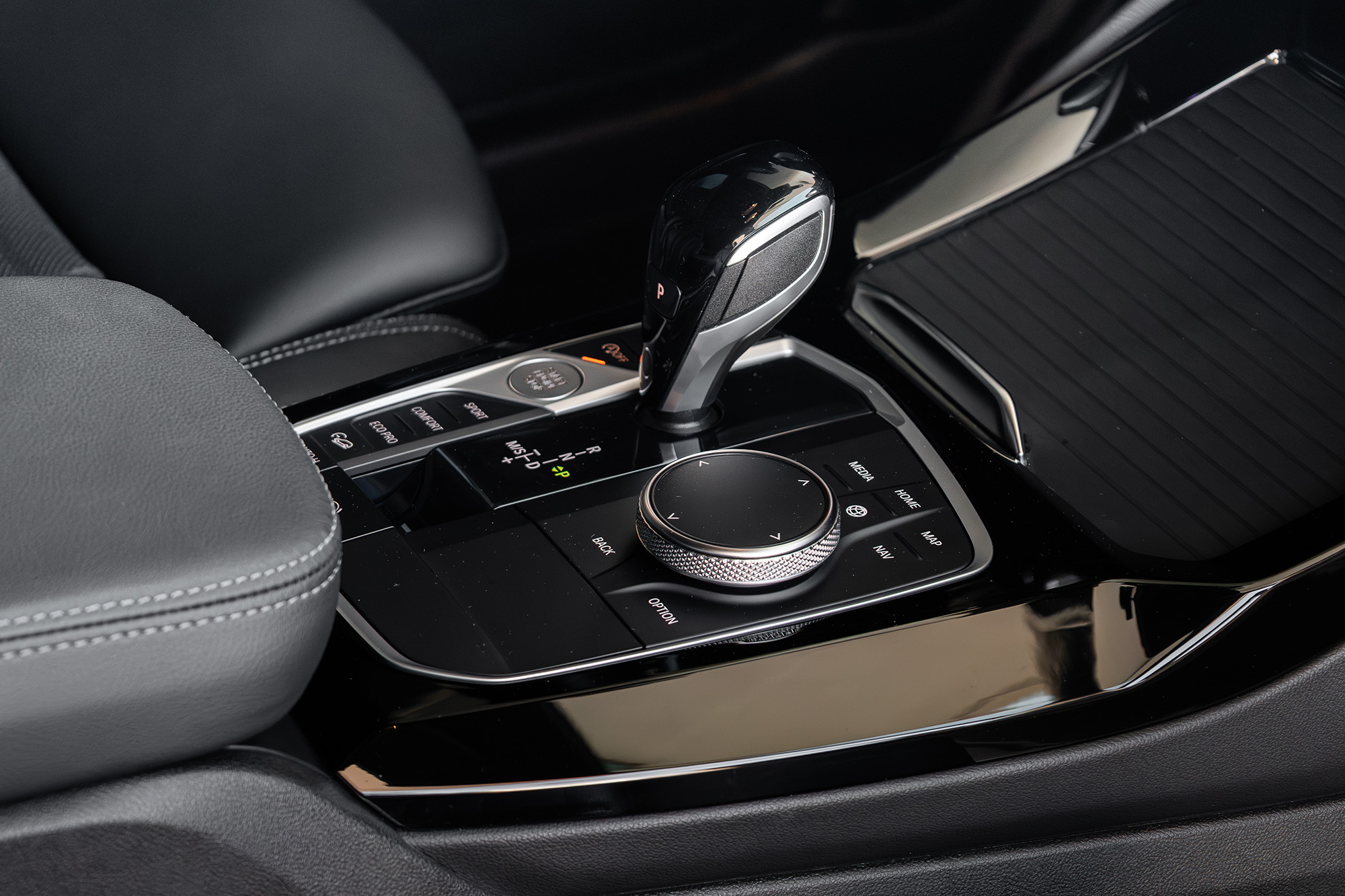 BMW X3 20i M &ndash; Sport White