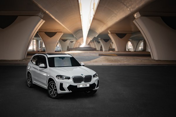 BMW X3 20i M - Спортивный белый
