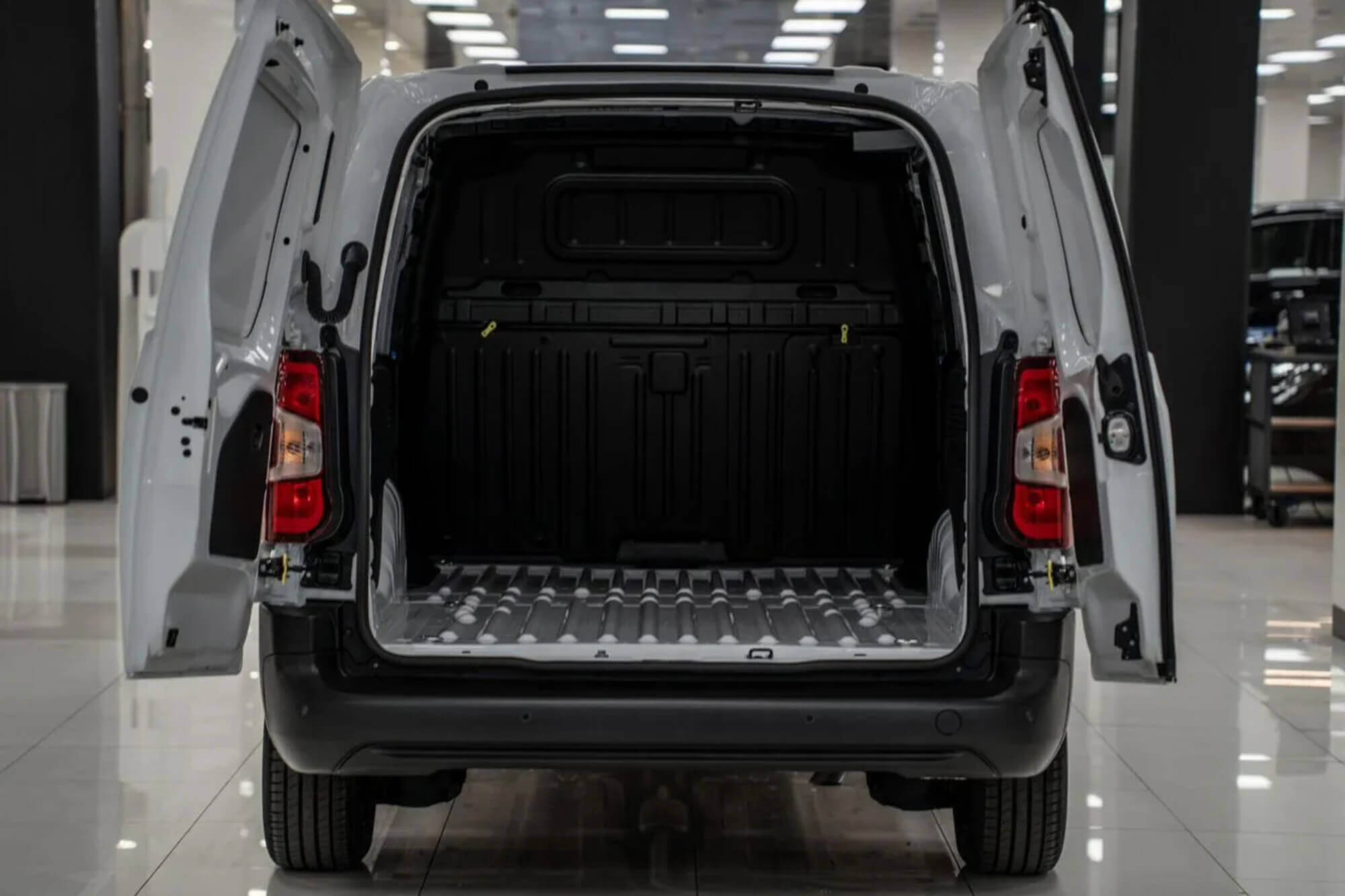 Citroen Berlingo White