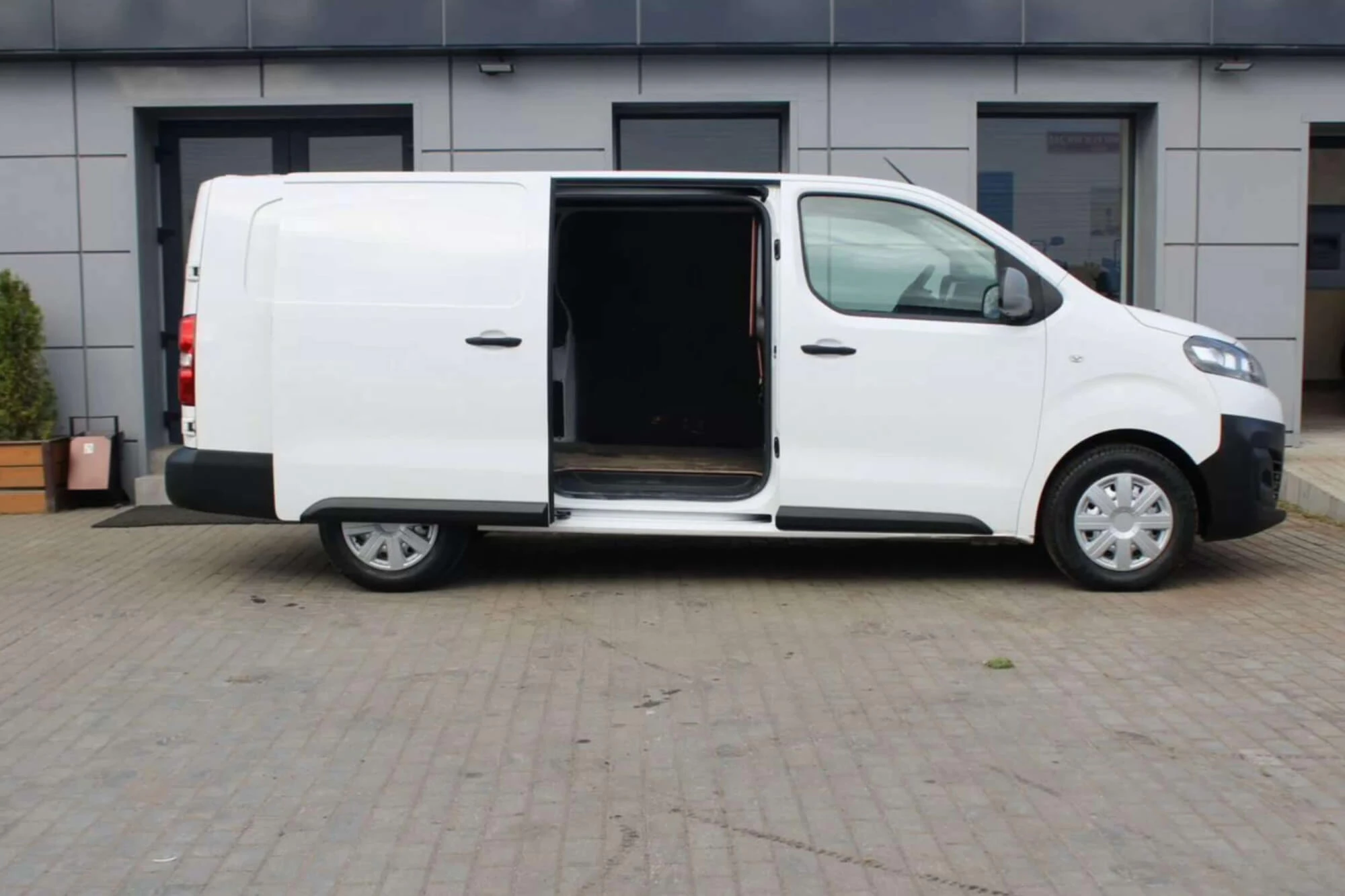 سيتروين جامبى وايت