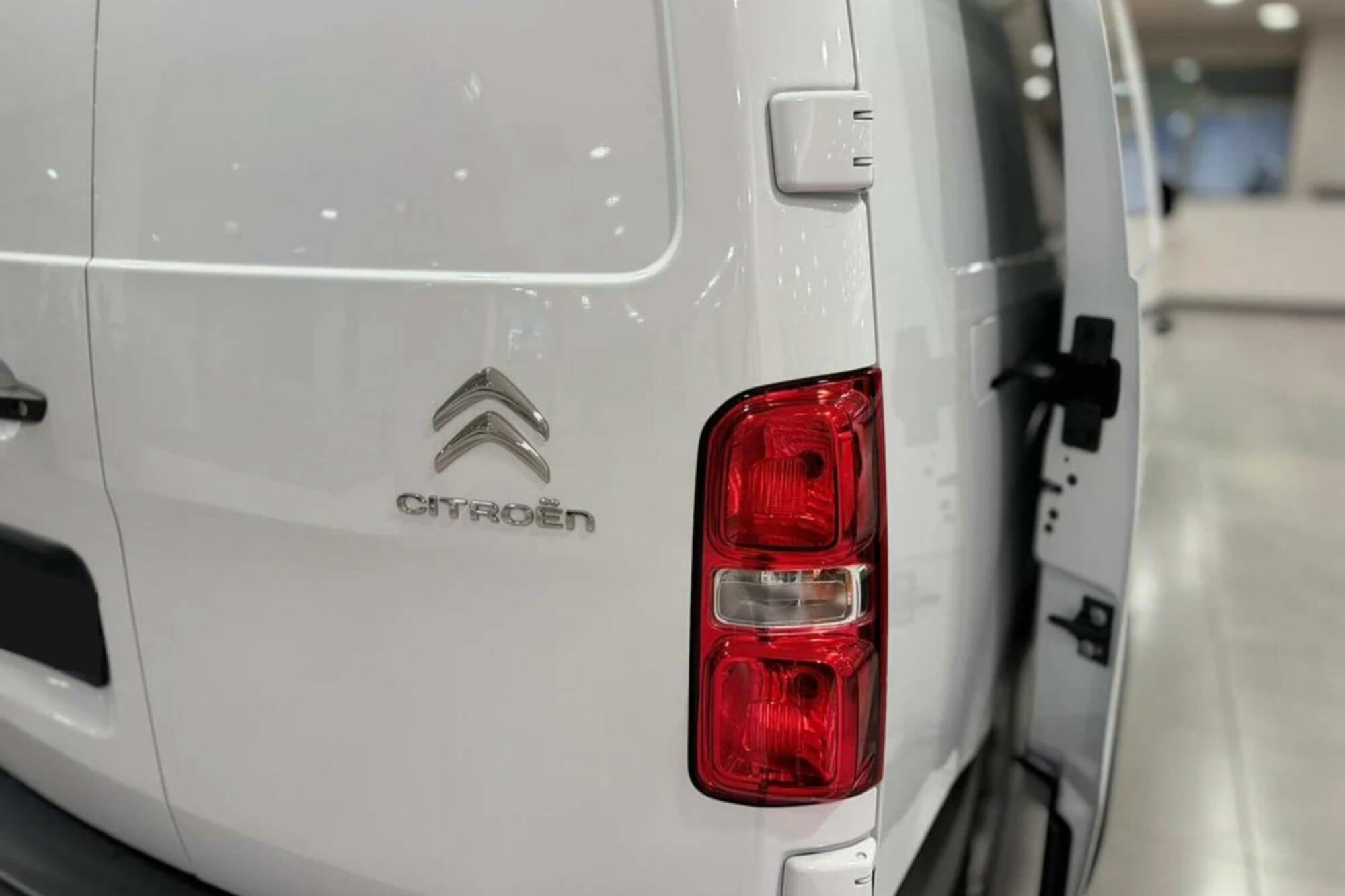 Citroen Jumpy XL III Restyling White