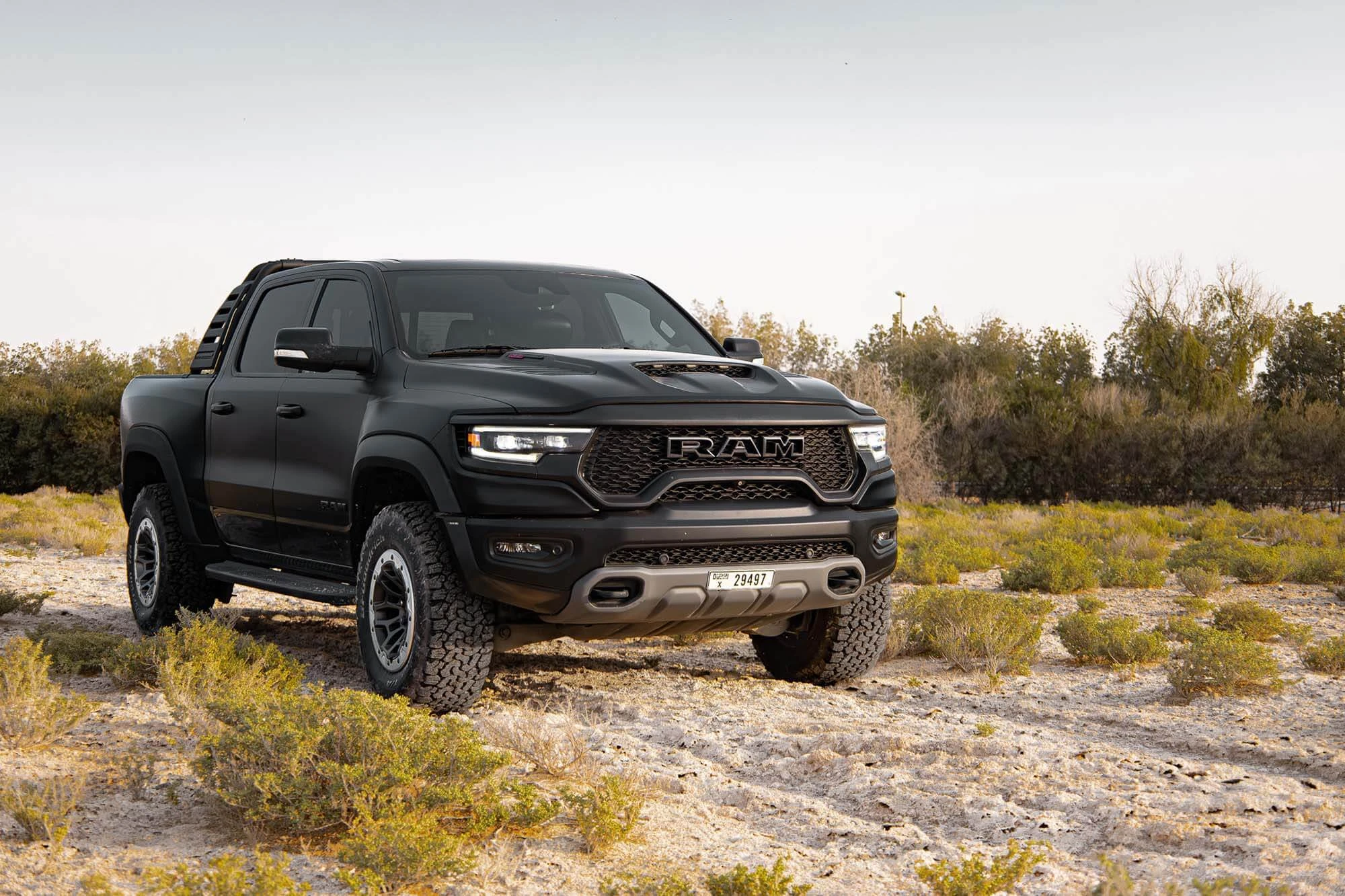 Dodge Ram TRX שחור מט