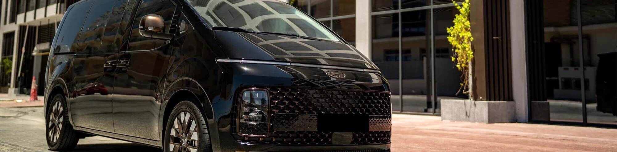 Can a Company Rent a Car for an Employee in Dubai