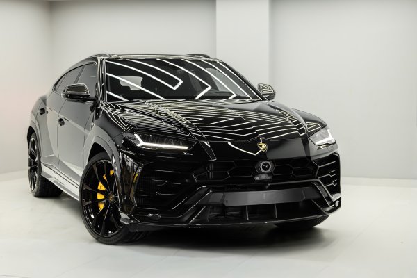 Lamborghini Urus Black Lamborghini Urus Black