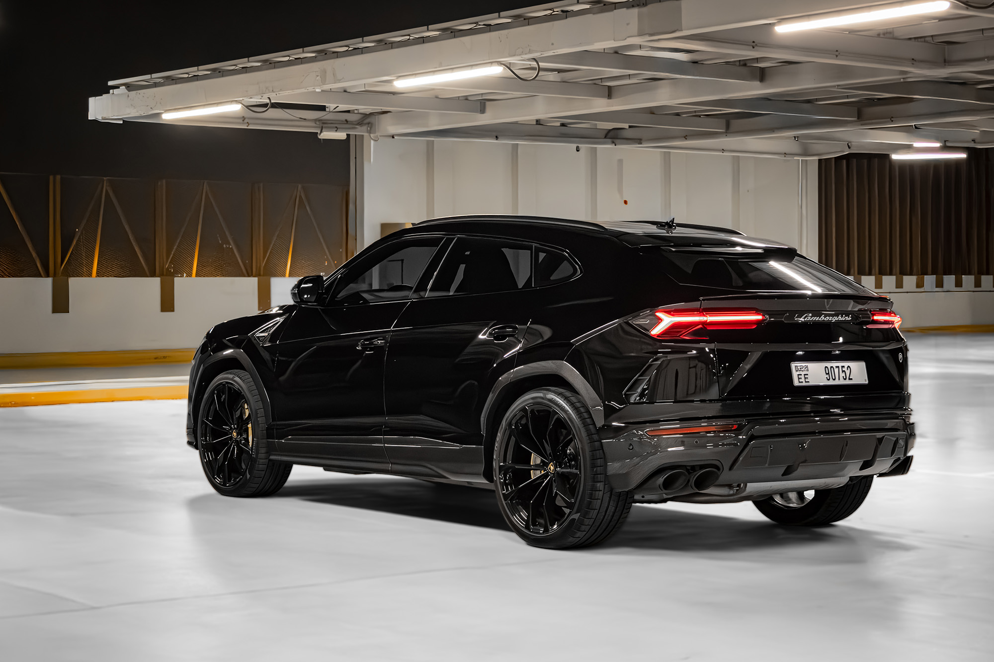 Lamborghini Urus Black
