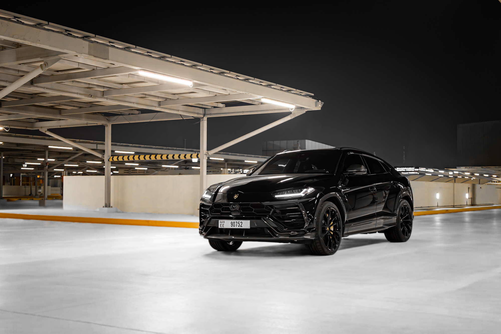 Lamborghini Urus Black