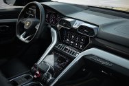 Lamborghini Urus Sort