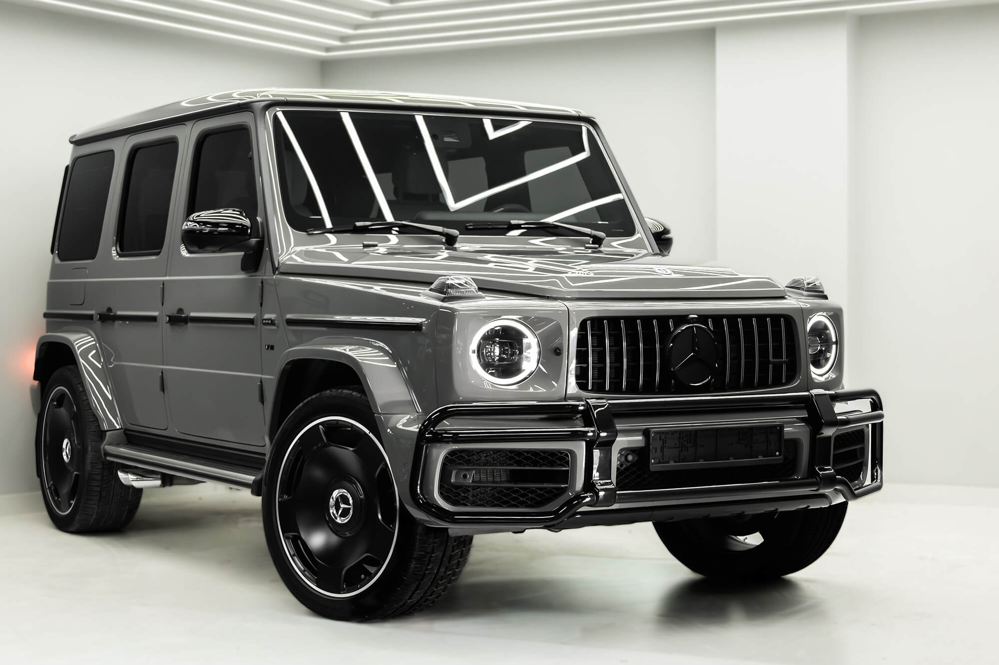 Mercedes G63 AMG Grey