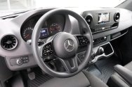 Mercedes-Benz Sprinter White