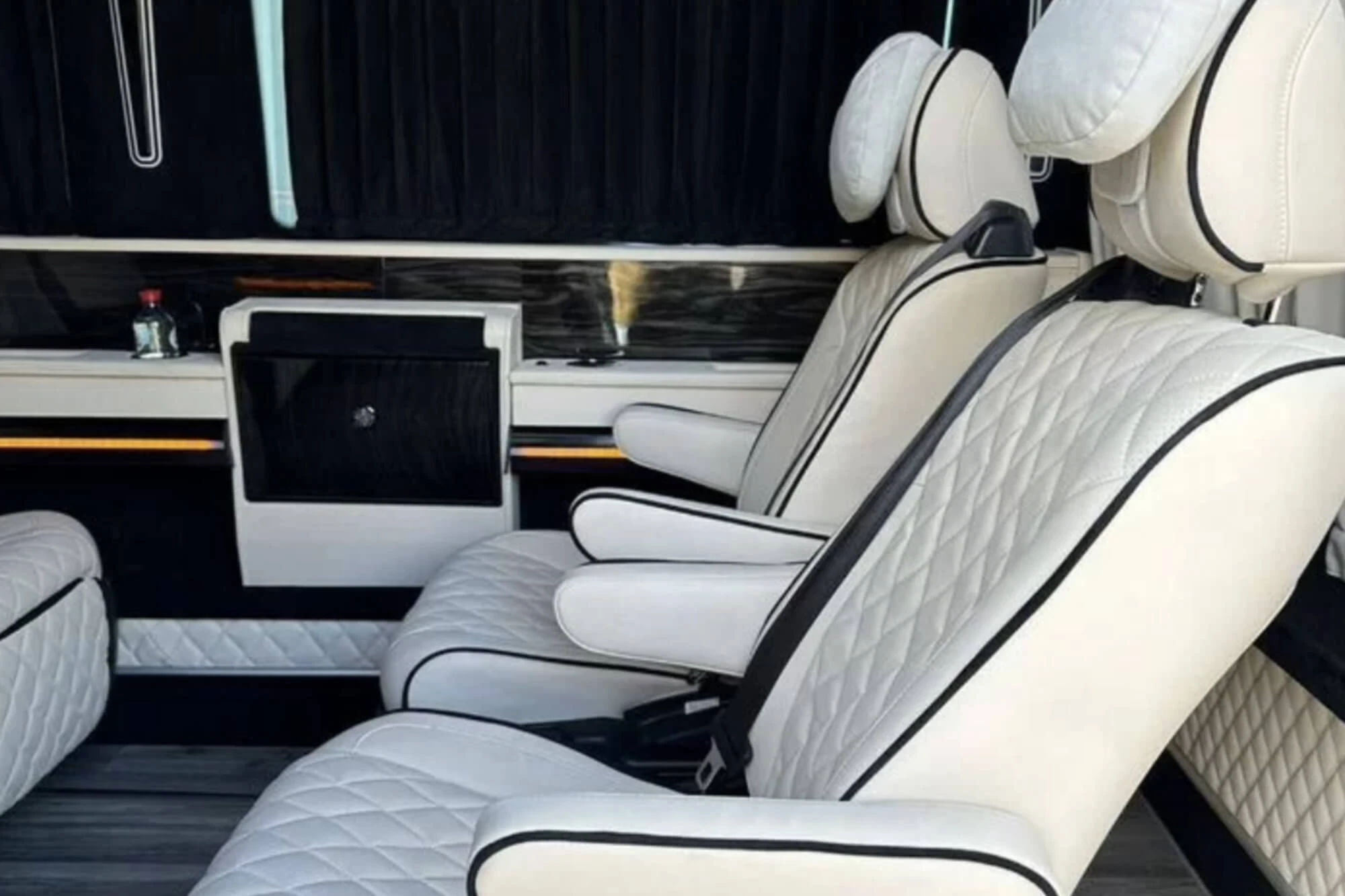 Mercedes-Benz Sprinter Wit