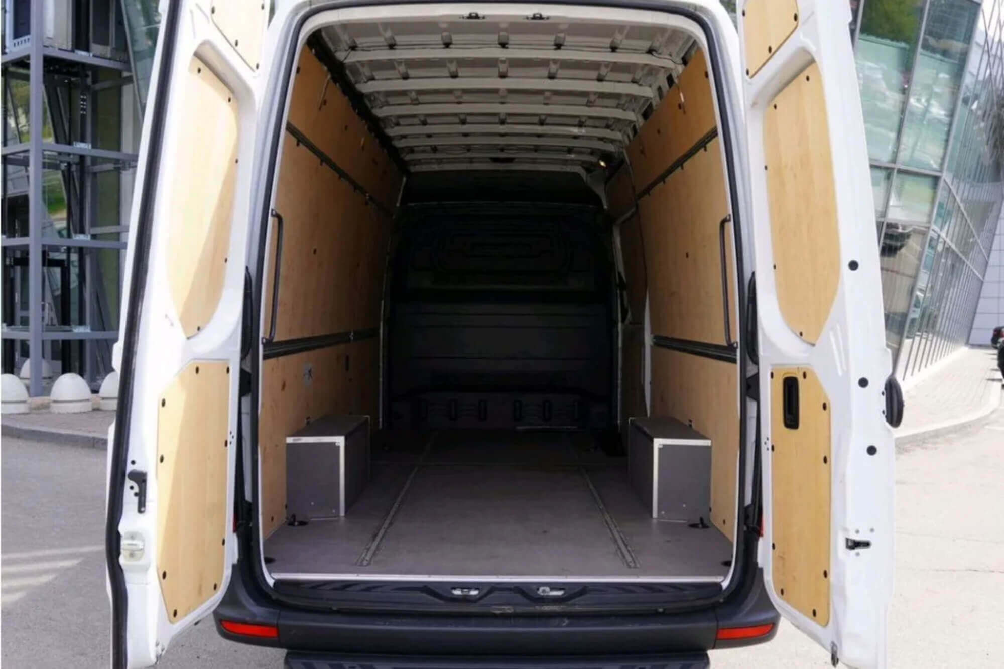 Mercedes-Benz Sprinter White