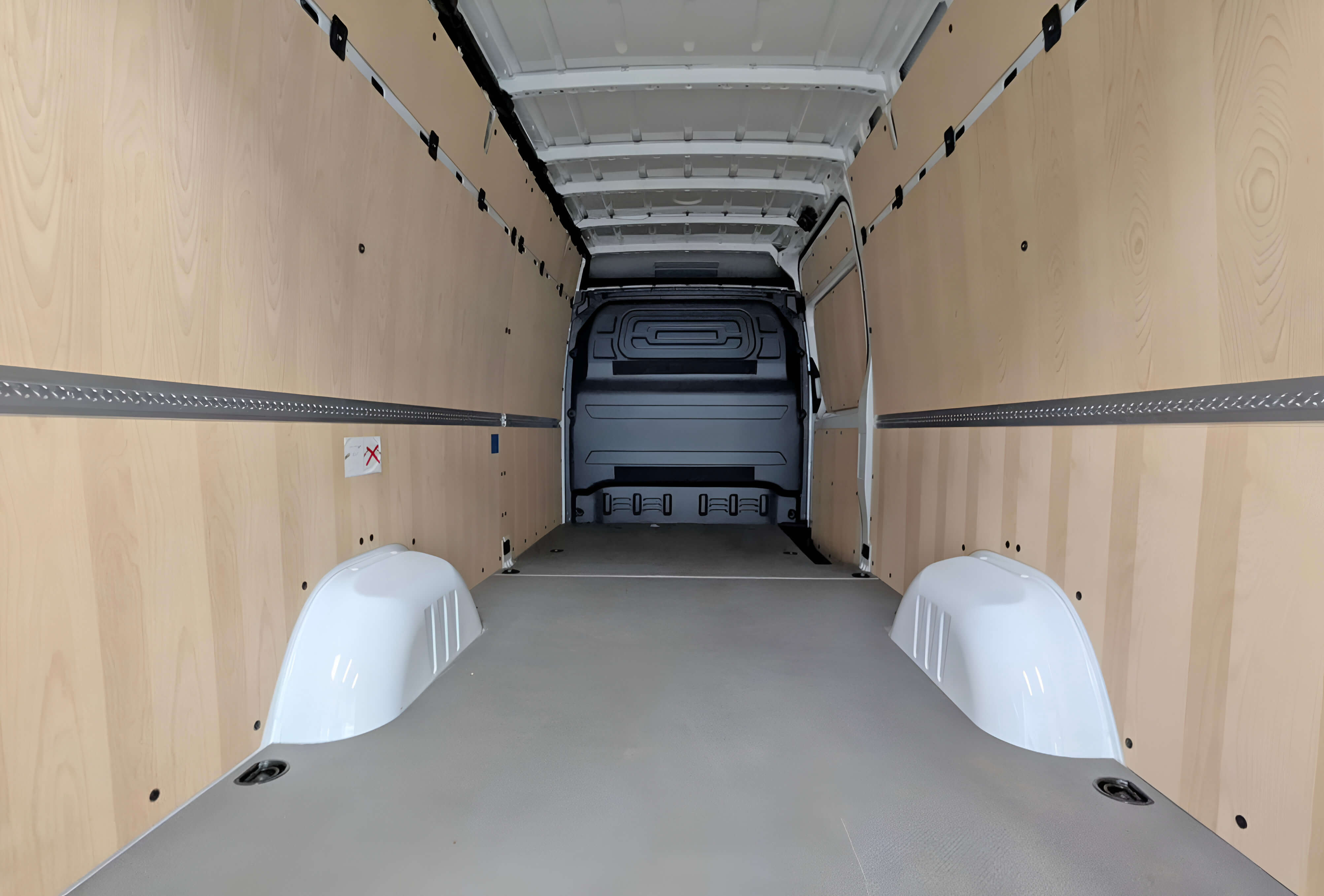 Mercedes-Benz Sprinter White