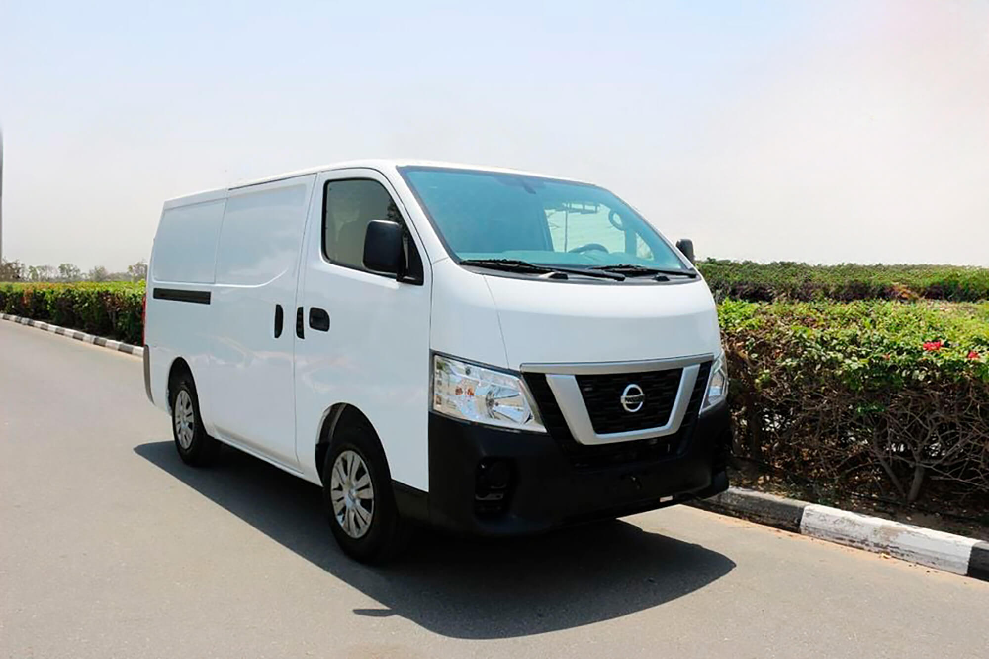Nissan NV350 Urvan White