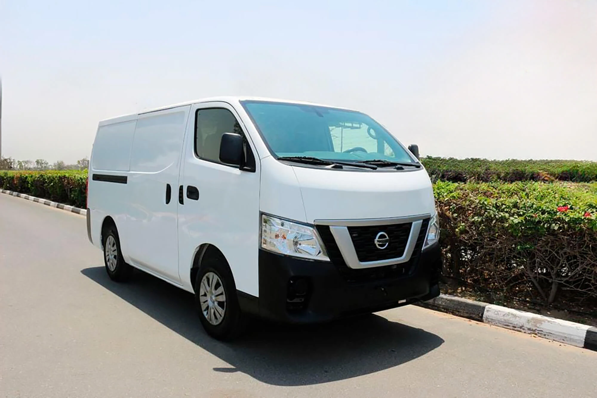 Nissan NV350 Urvan Wit