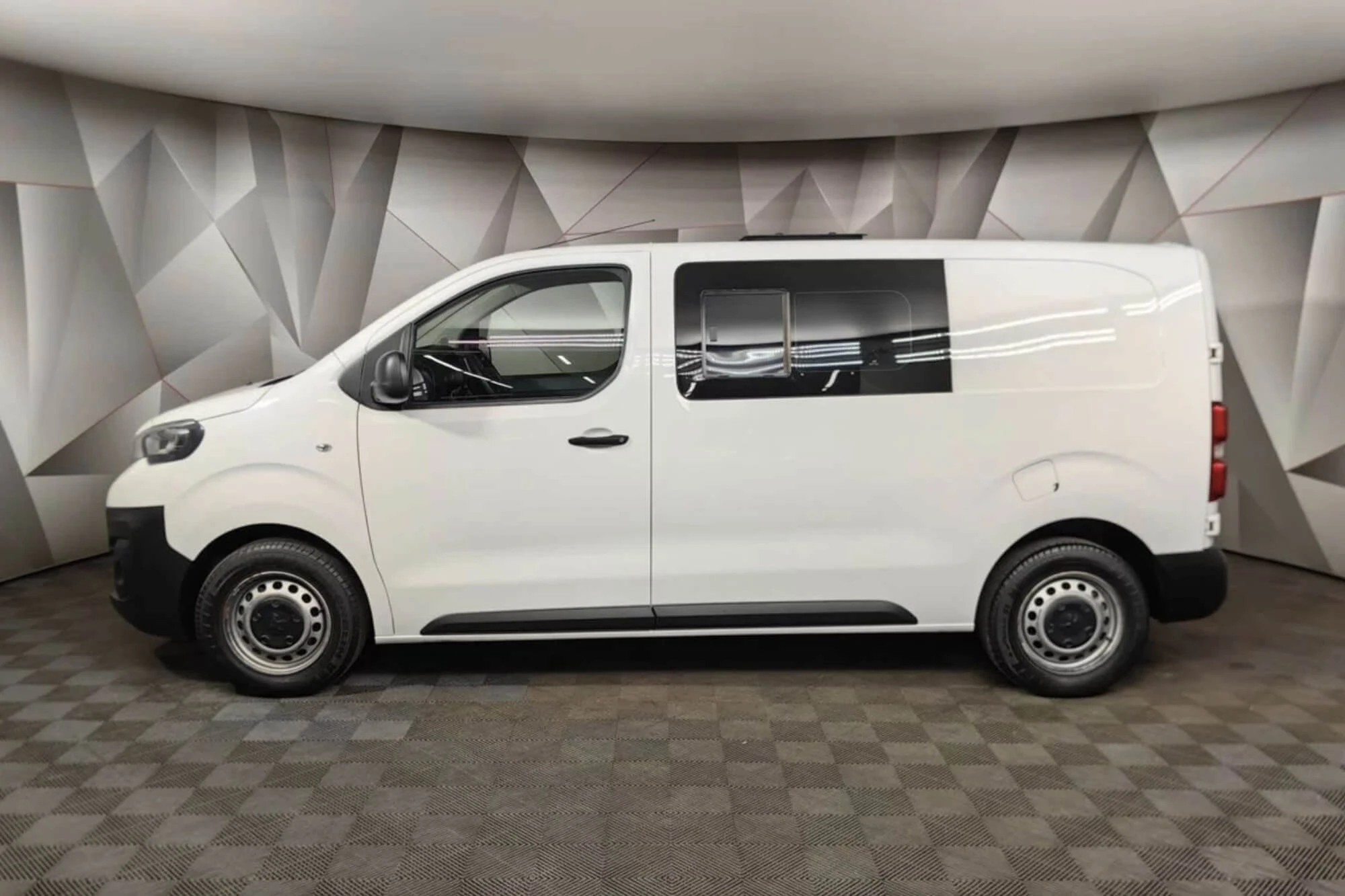 Peugeot לבן מומחה Peugeot לבן מומחה