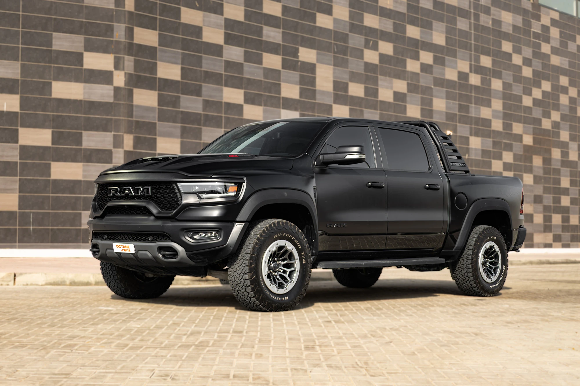 Dodge Ram TRX черный матовый