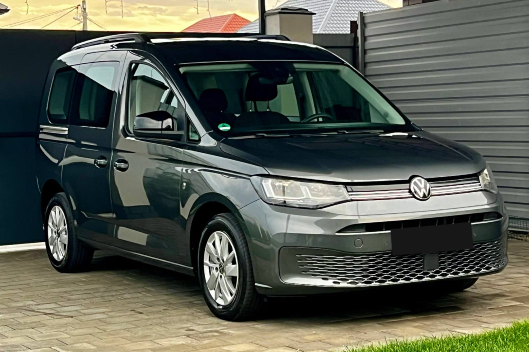 Volkswagen Caddy V Grey
