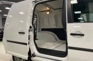 Volkswagen Caddy белый
