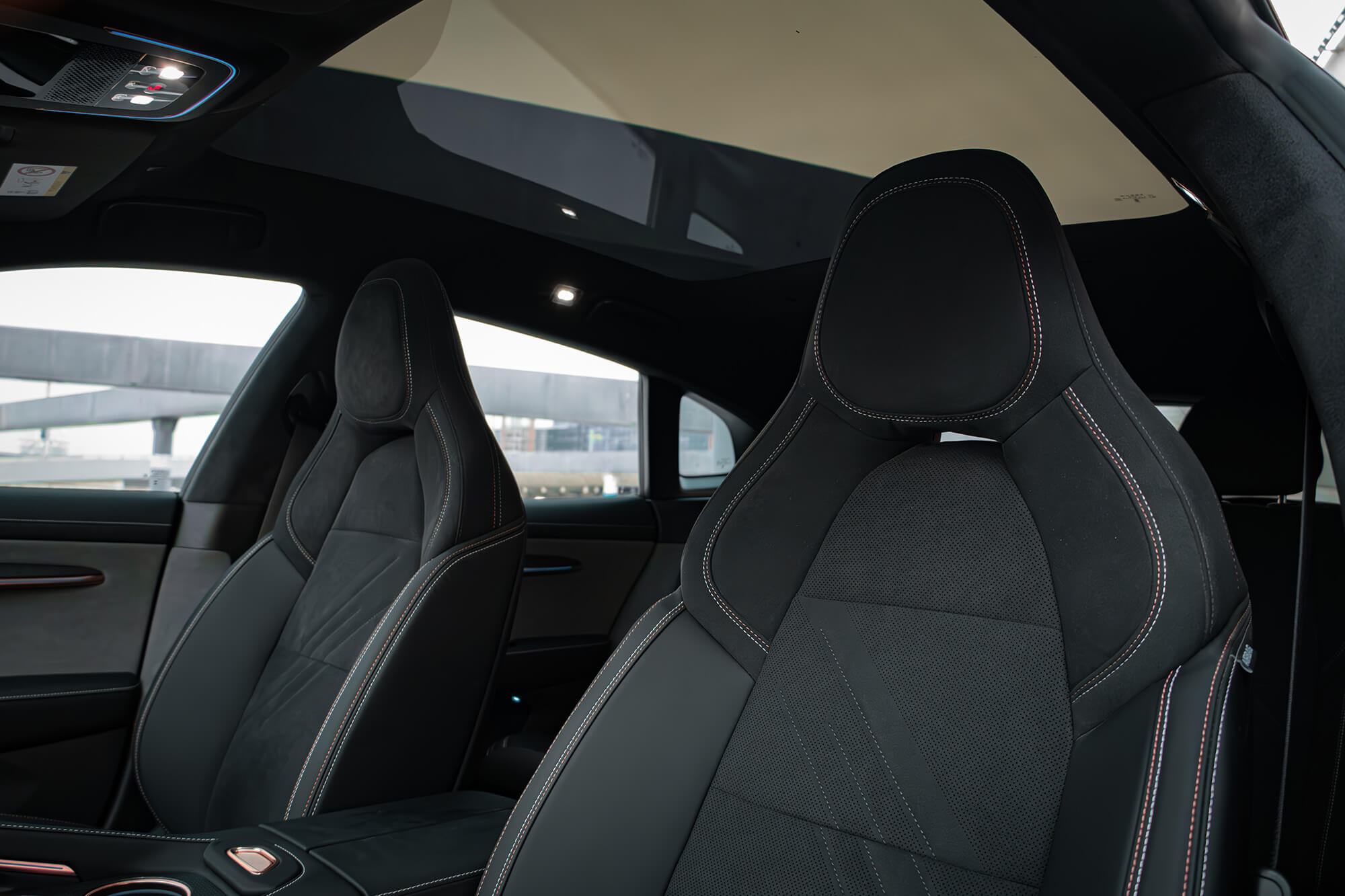 Zeekr 001 Black Matte