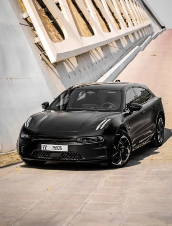 زيكر 001 أسود غير لامع