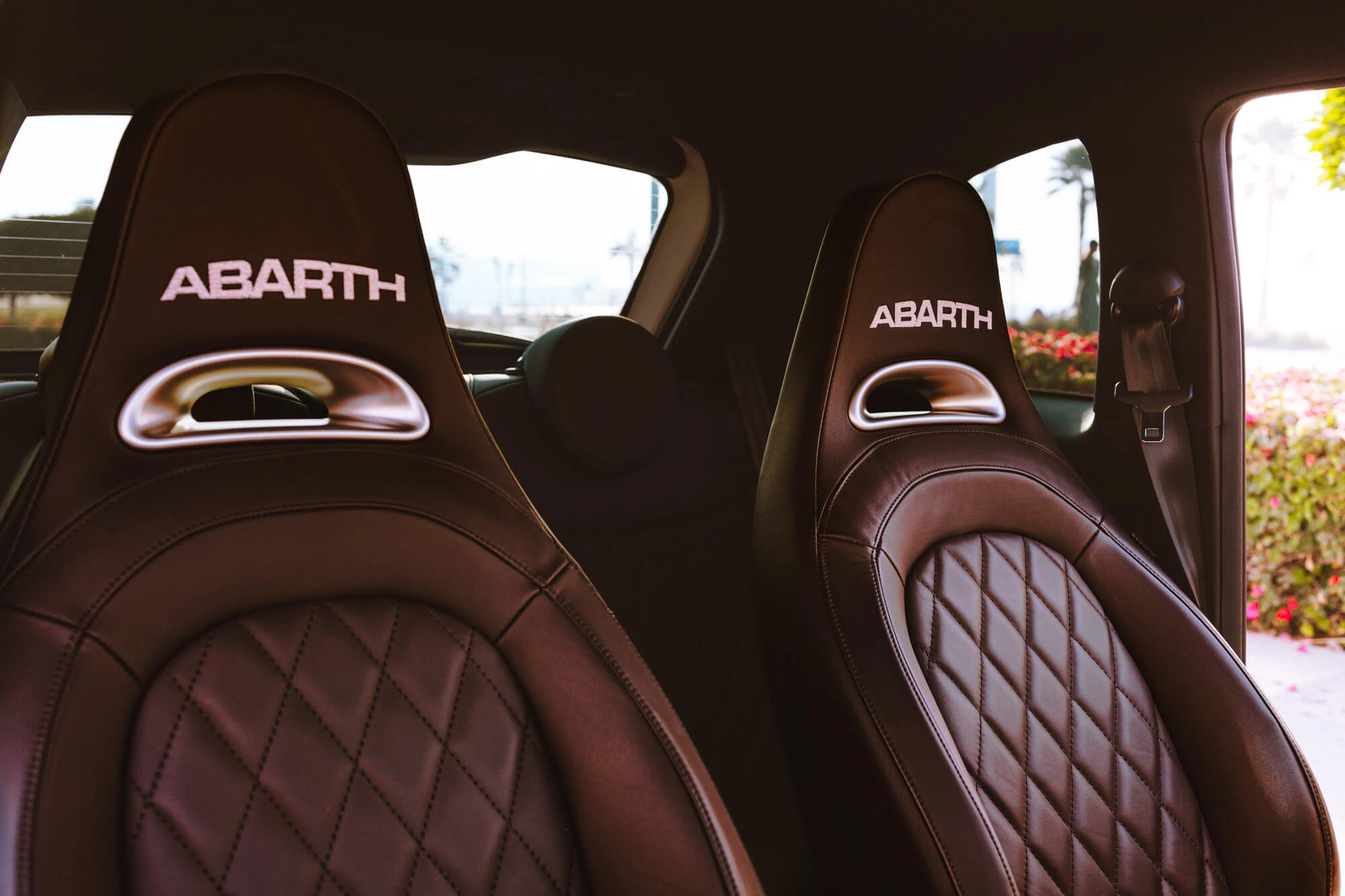 Abarth 695 Turismo Branco Abarth 695 Turismo Branco