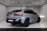 BMW X4M Wettbewerb Grau