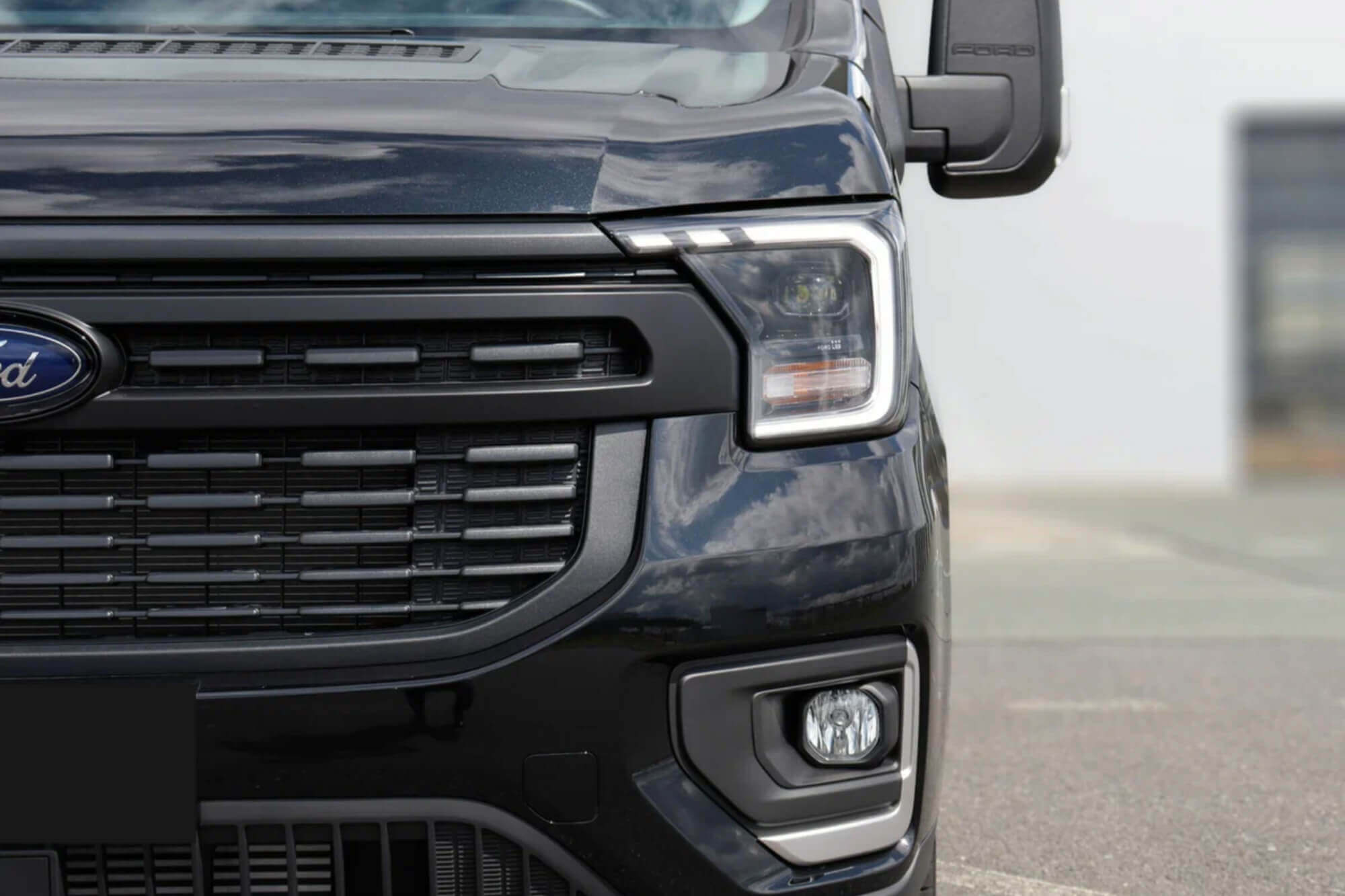 Ford Transit Black
