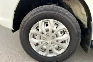 Toyota Hilux לבן Toyota Hilux לבן