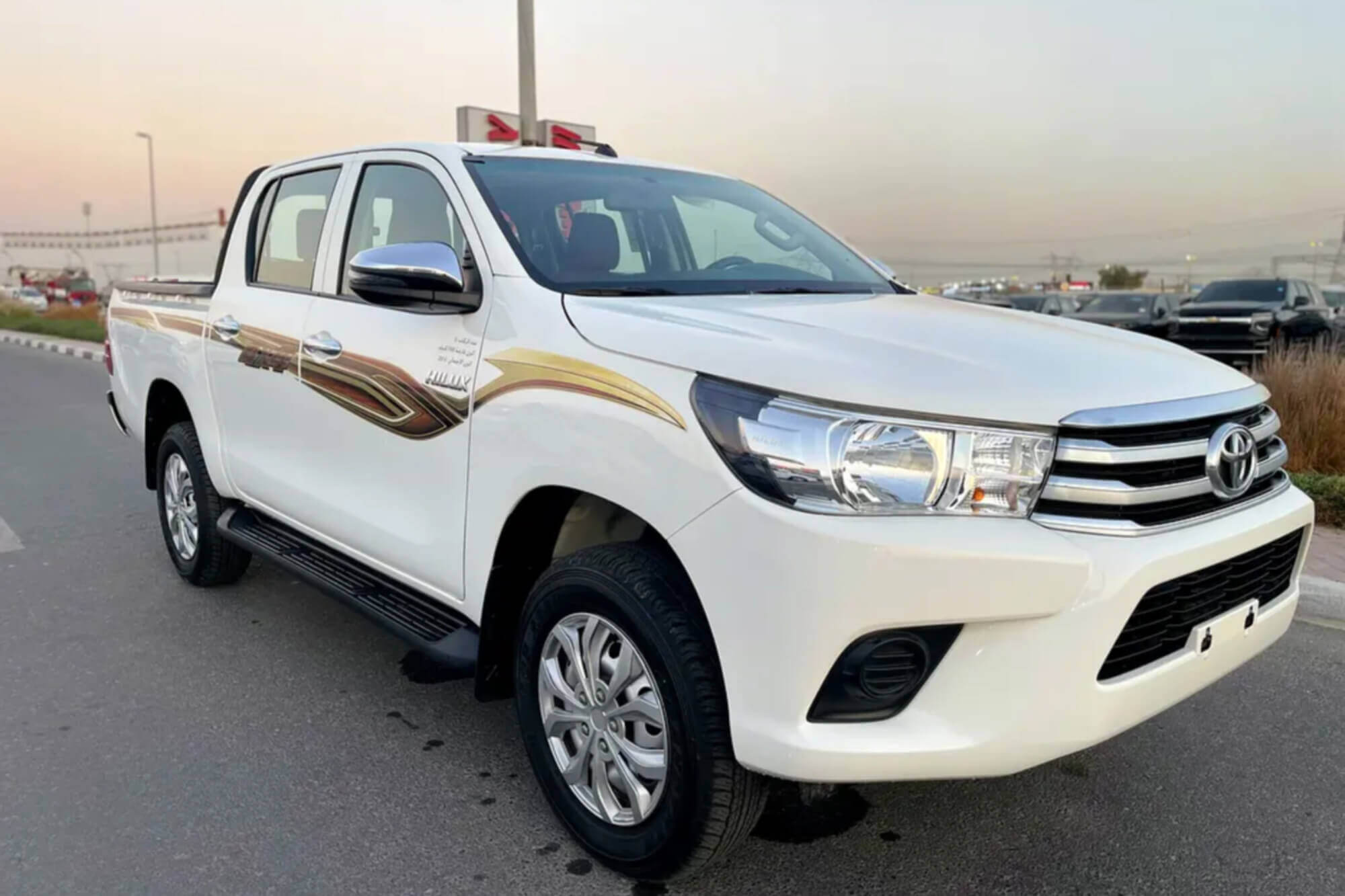 Toyota Hilux White