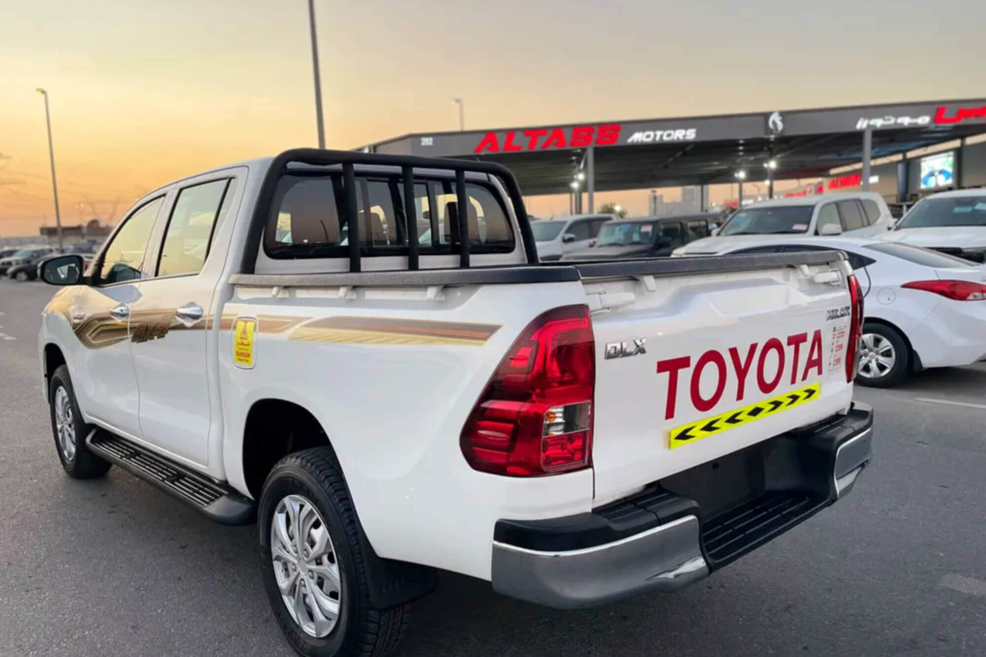 Toyota Hilux White