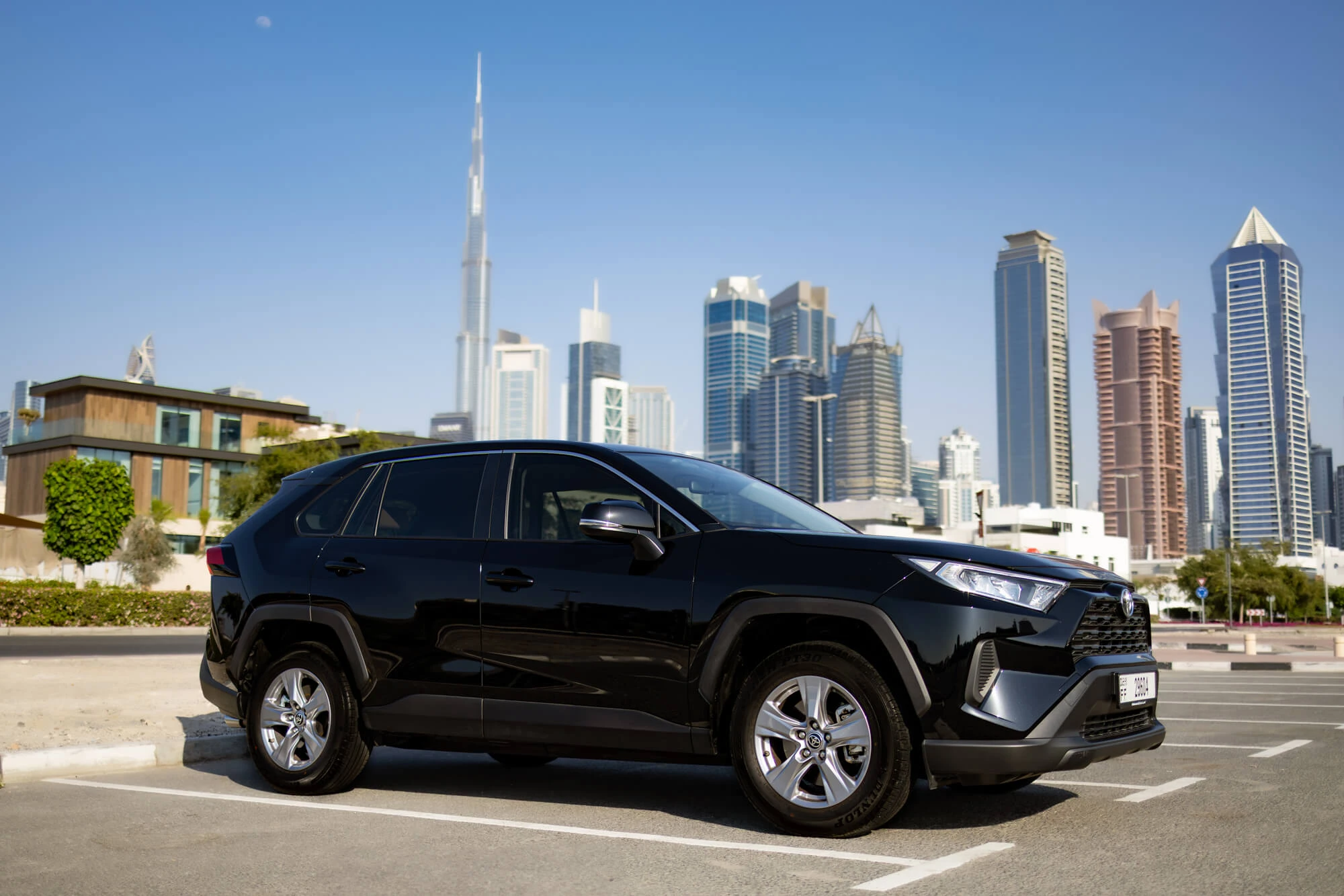 Toyota RAV4 שחור Toyota RAV4 שחור