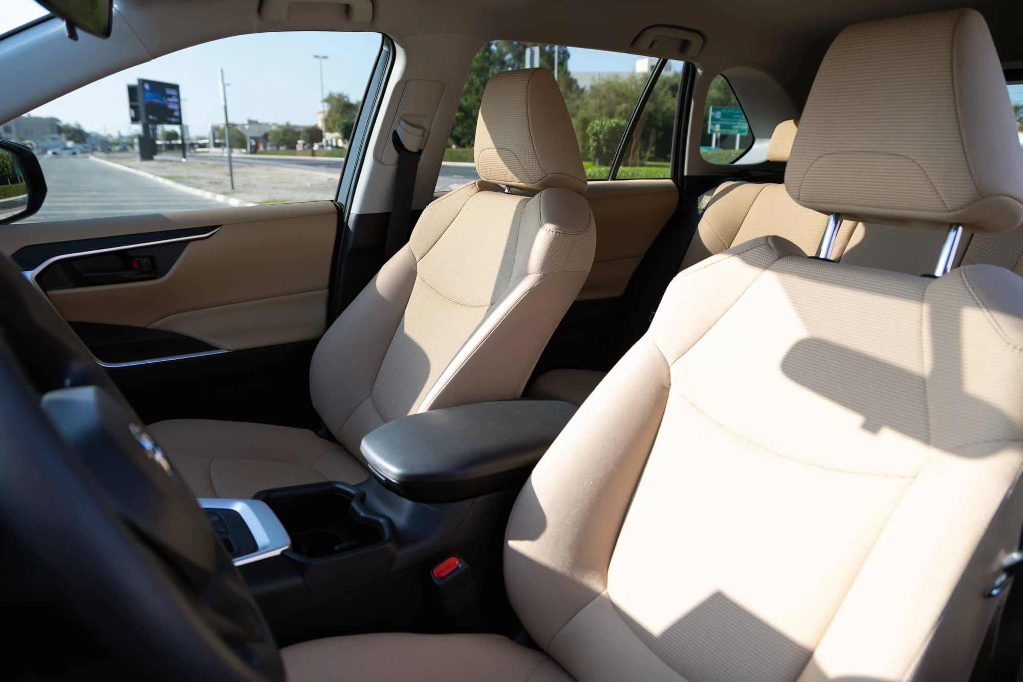 Toyota RAV4 שחור Toyota RAV4 שחור