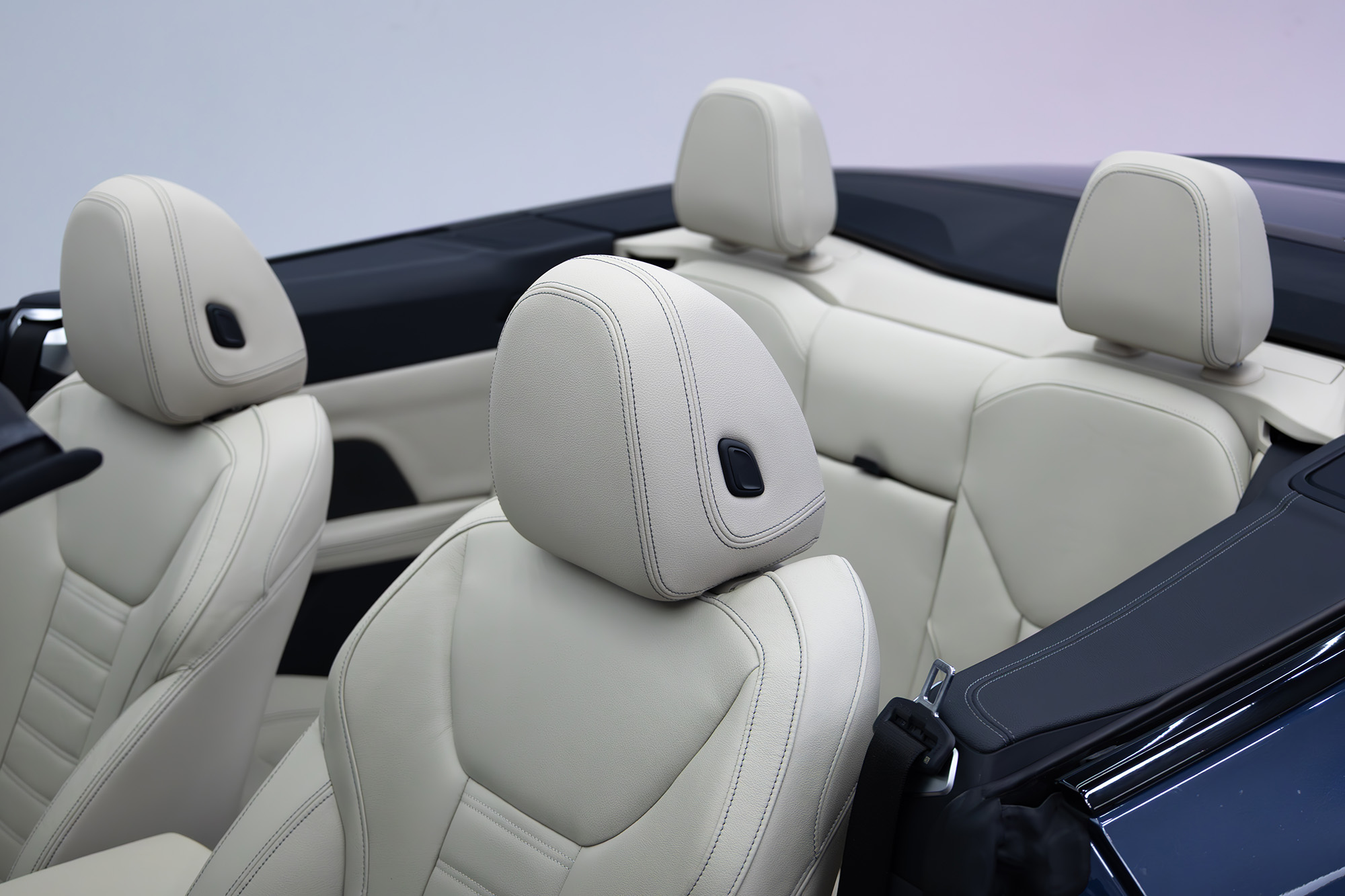 BMW 430i xDrive Convertible Blue