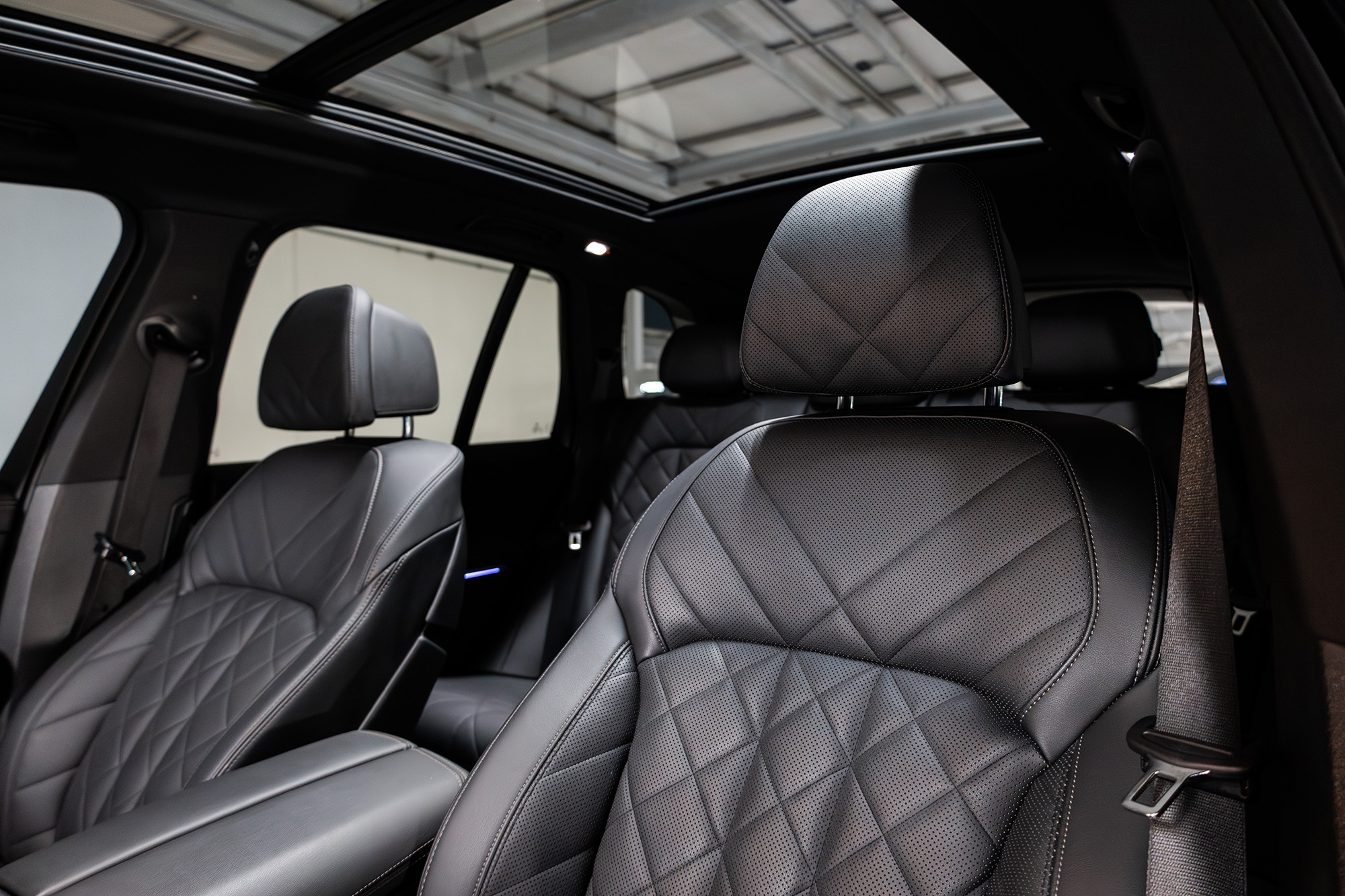 BMW X5 40i Black New Gen