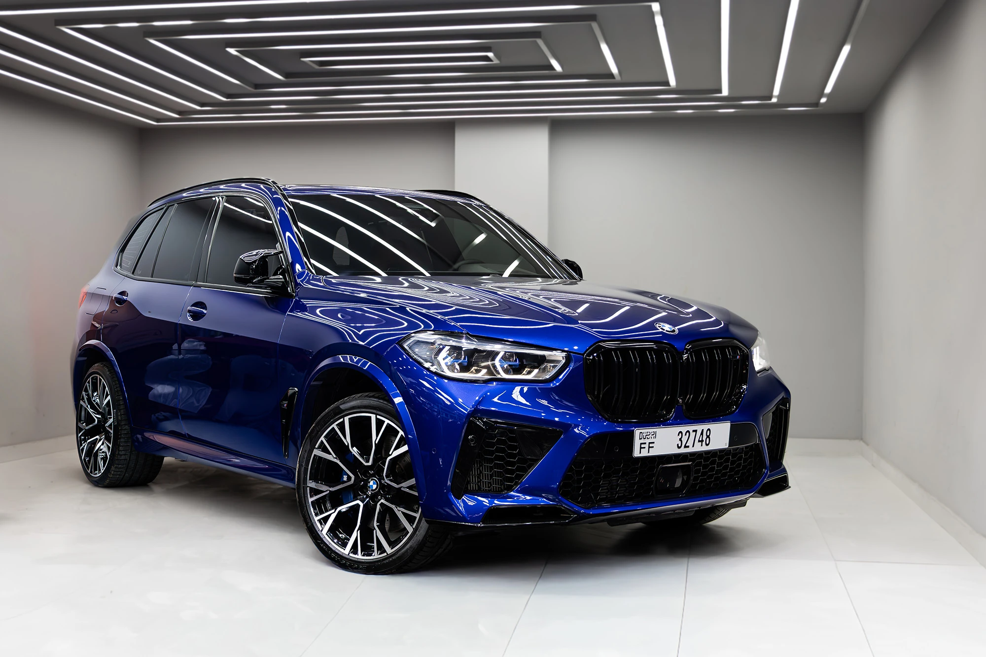 BMW X5M Bleu Compétition
