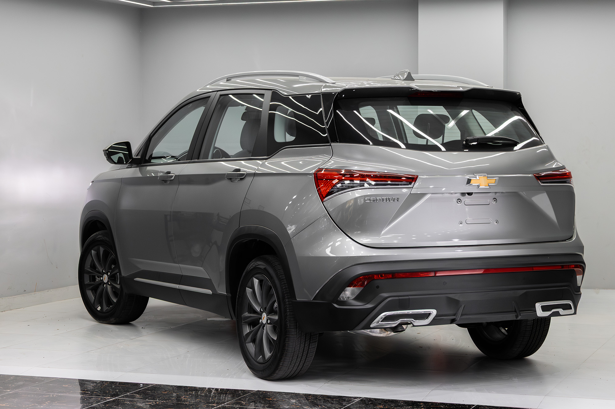 Chevrolet Captiva Silver