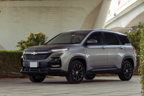 Chevrolet Captiva Silver